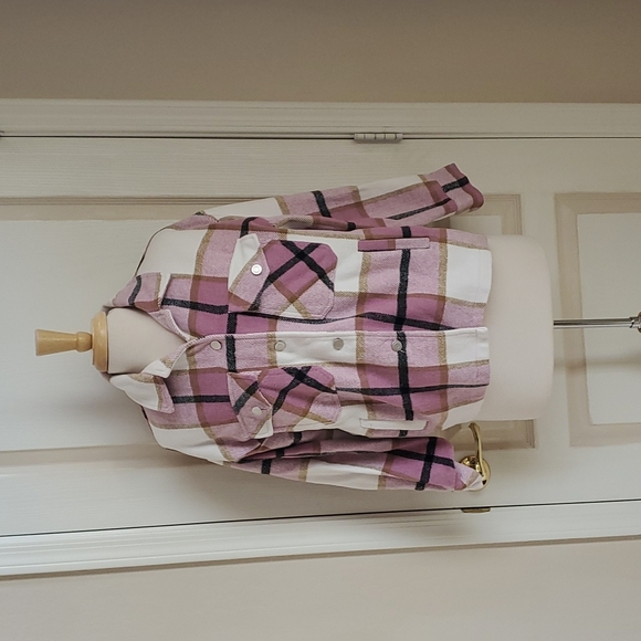 Warm Pink Plaid Jacket/Shacket/Top - Picture 1 of 5